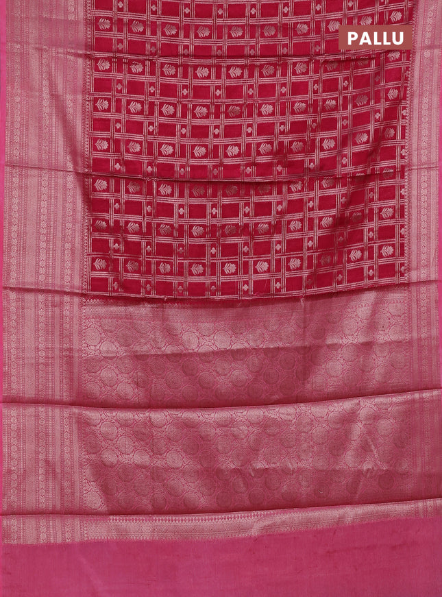 Banarasi warm silk saree dark pink and light pink with allover thread & zari checked pattern and long zari woven border