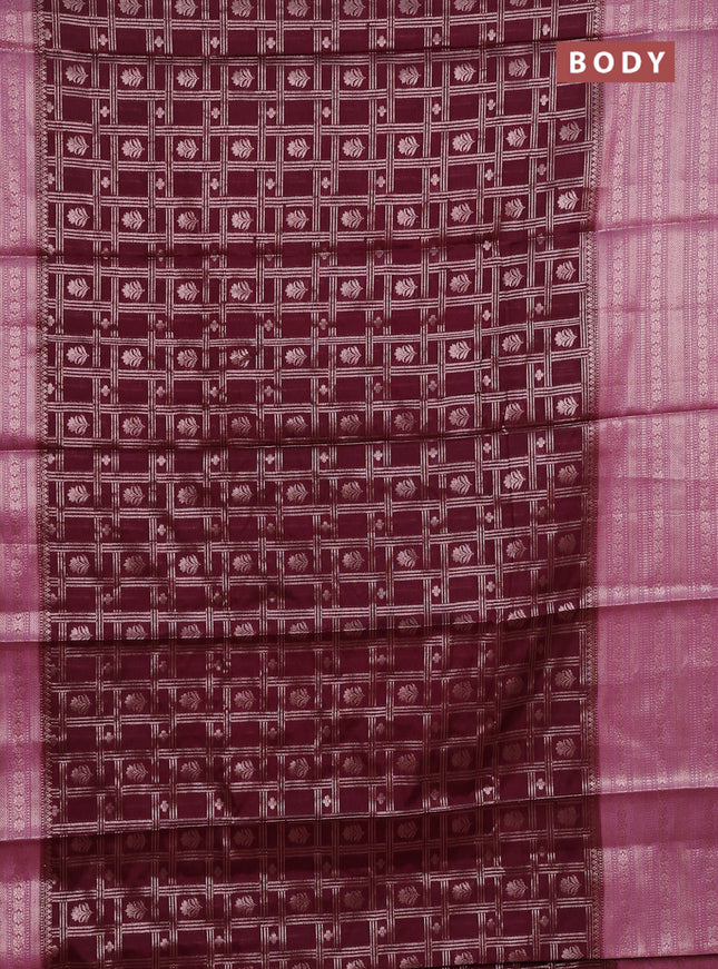 Banarasi warm silk saree deep maroon and mauve pink with allover thread & zari checked pattern and long zari woven border
