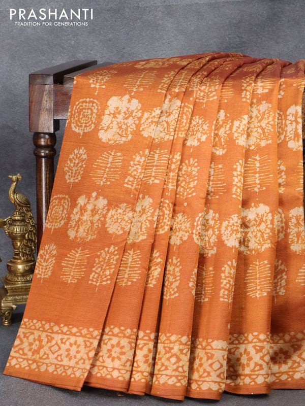 Printed silk saree honey shade   with allover prints and printed border