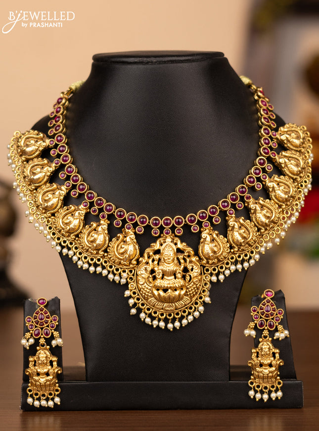 Antique necklace lakshmi pendant with pink kemp stones and pearl hangings