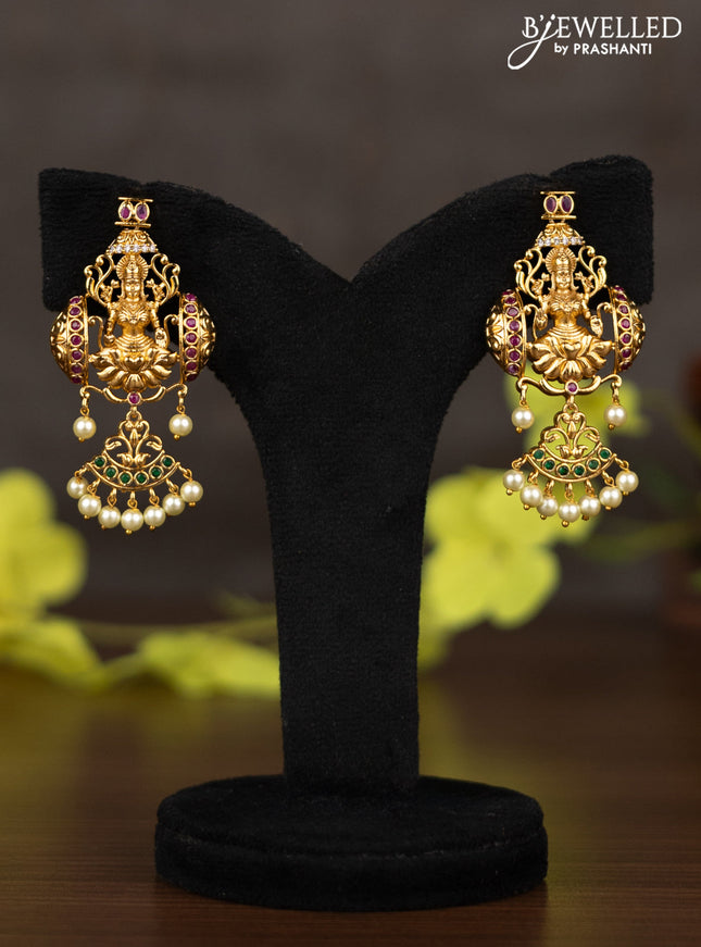 Pearl haaram lakshmi pendant with kemp & cz stones and pearl hangings