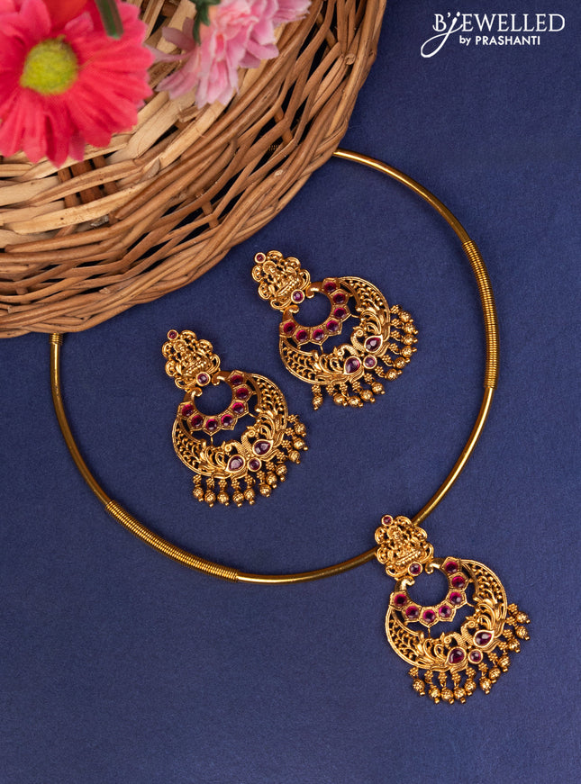 Antique ring type choker lakshmi design with pink kemp and gold beads hangings