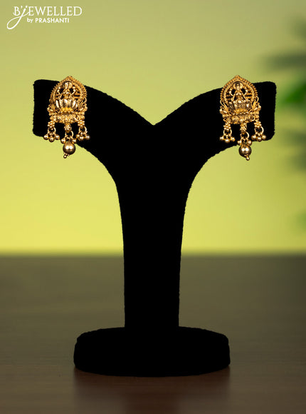 Antique attigai necklace lakshmi pendant with kemp & kundan stones and golden beads hanging