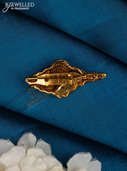 Antique saree pin shanku design with kemp and cz stones