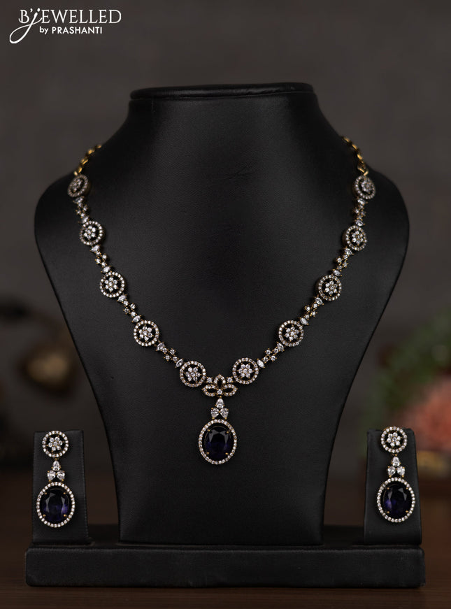 Necklace with sapphire and cz stones in victorian finish