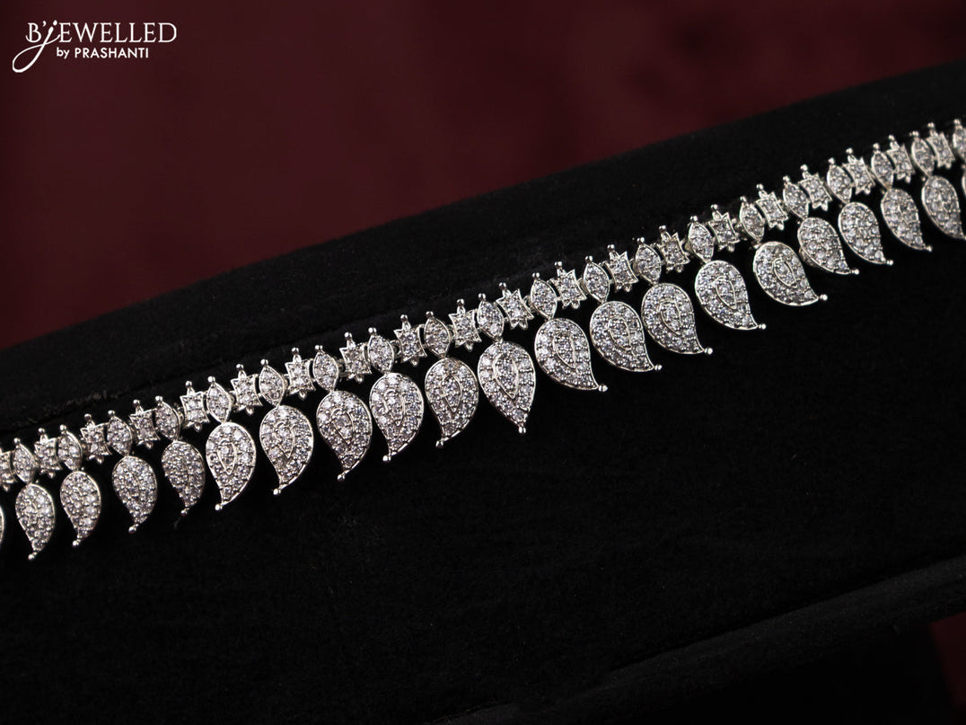 Zircon hip chain with manga pattern and cz stones