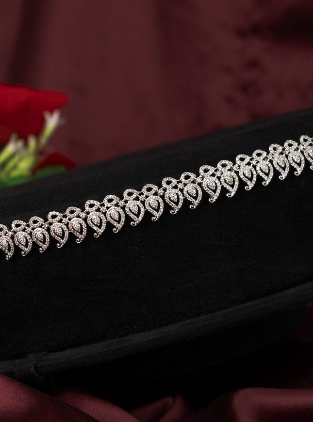 Zircon hip chain with manga pattern and cz stones