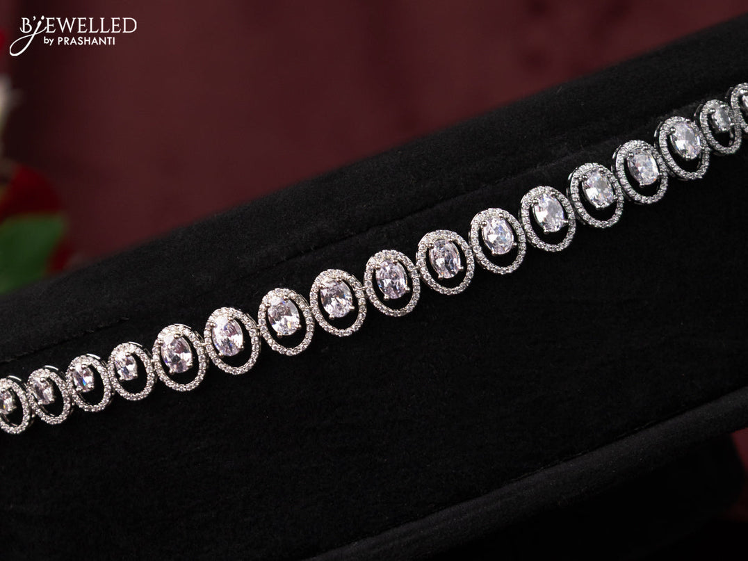 Zircon hip chain with simple design and cz stones