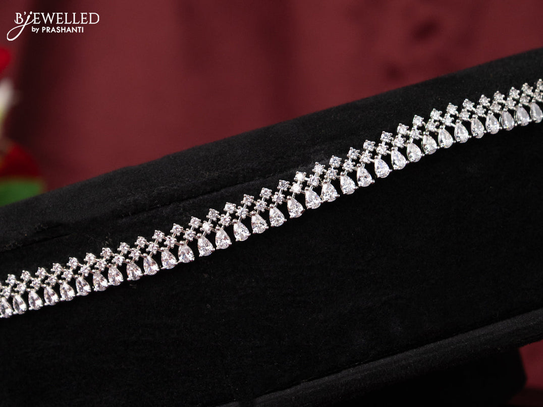 Zircon hip chain with simple design and cz stones