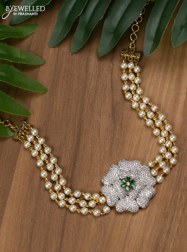 Pearl choker with emerald and cz stones without earring