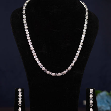 Collection image for: AD-Zircon Long Necklace