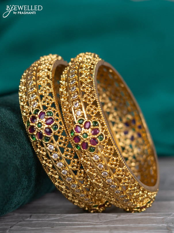 Antique bangle with kemp and cz stones