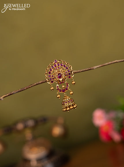 Antique jada billai floral design with pink kemp stones and golden beads hanging