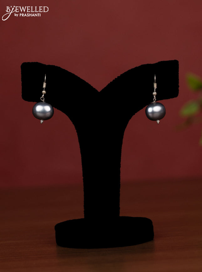 Pearl grey and white maala double layer