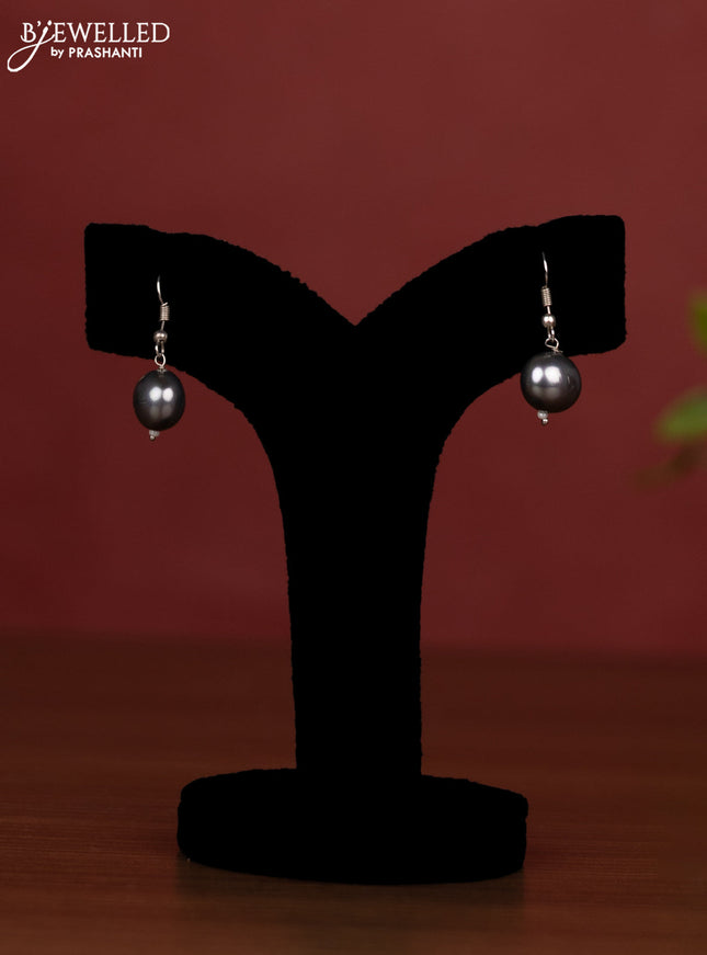 Pearl grey and white maala with earring