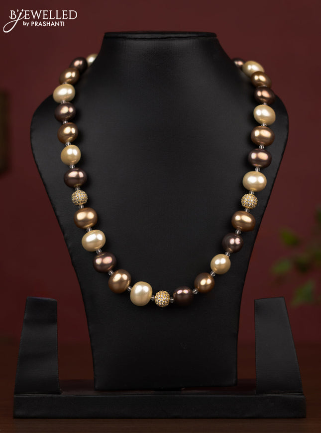 Pearl brown and golden maala without earrings