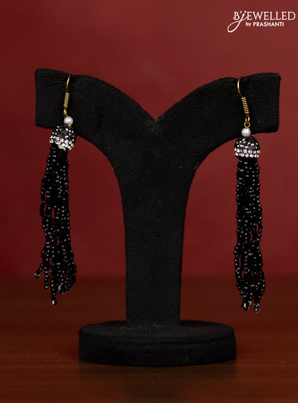 Jaipur crystal beaded black necklace with stone pendant