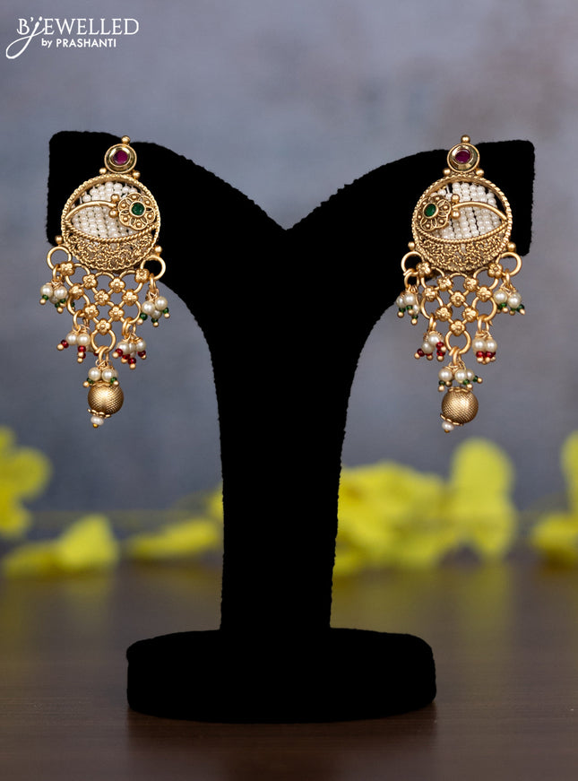 Pearl necklace floral design with kemp & cz stones and pearl & golden beads hanging