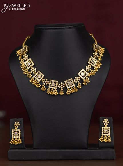 Antique guttapusalu necklace with cz stones and golden beads hangings