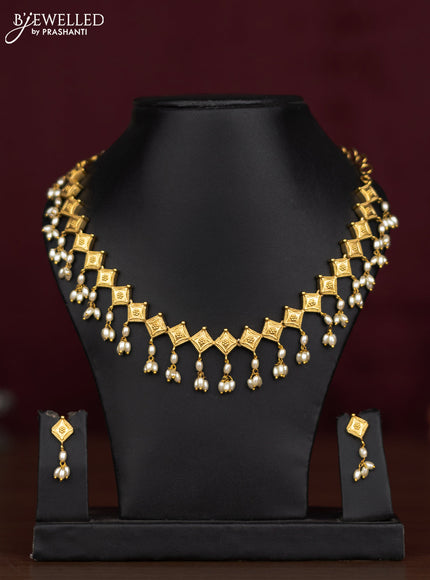 Antique guttapusalu necklace with pearl hangings