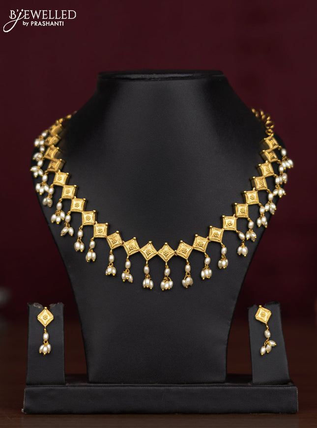 Antique guttapusalu necklace with pearl hangings