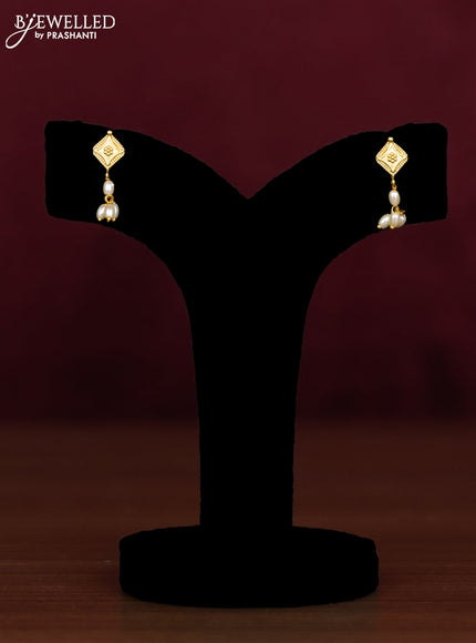 Antique guttapusalu necklace with pearl hangings