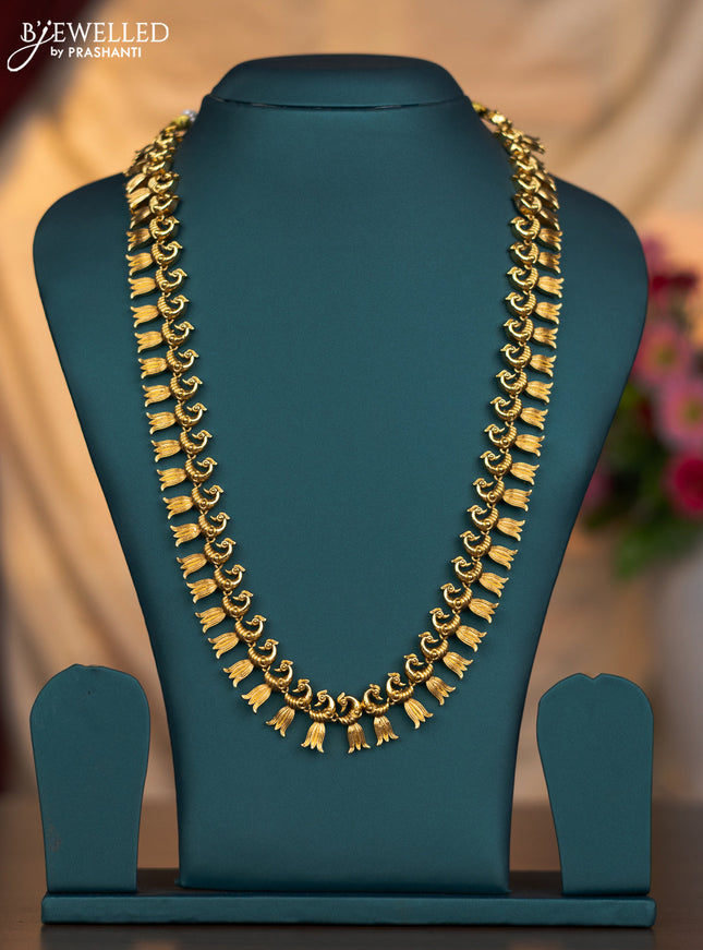 Antique haaram with peacock design without earrings