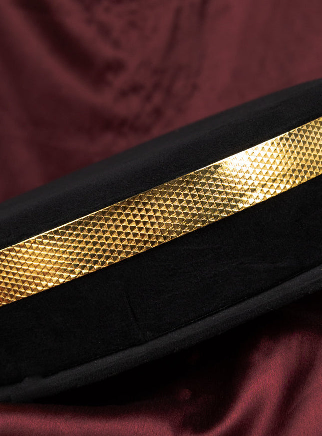 Antique hip blet with self embosse design