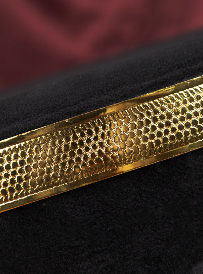 Antique hip blet with self embosse design