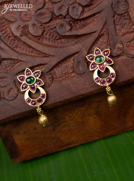 Antique earring floral design with kemp stones and golden beads hanging