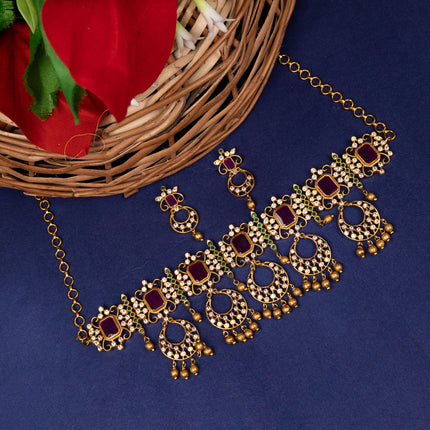 Collection image for: Antique Choker