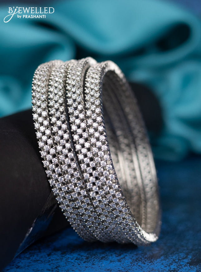 Zircon bangle with cz stones
