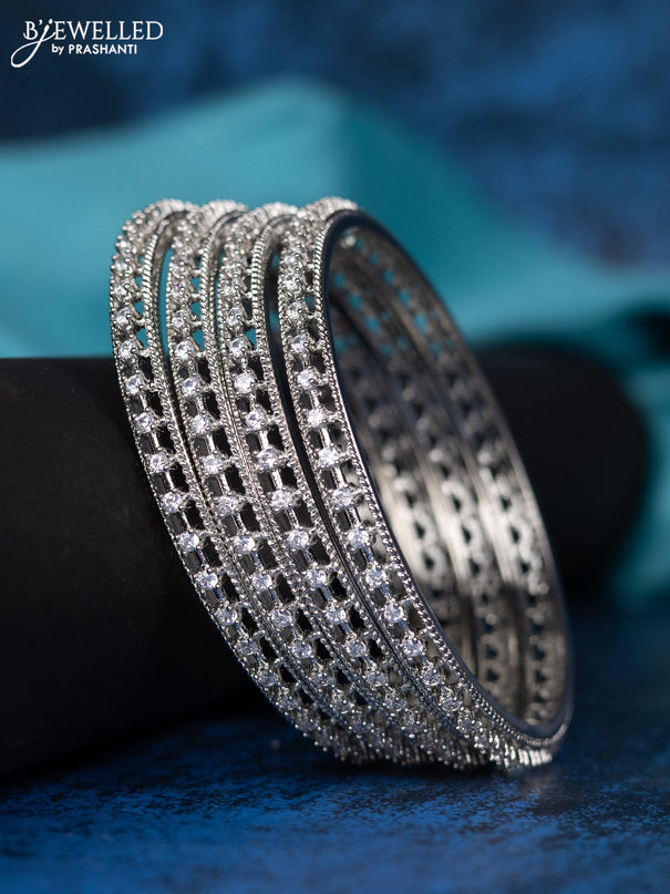 Zircon bangle with cz stones