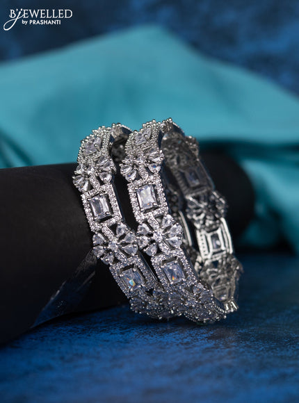 Zircon bangle floral design with cz stones