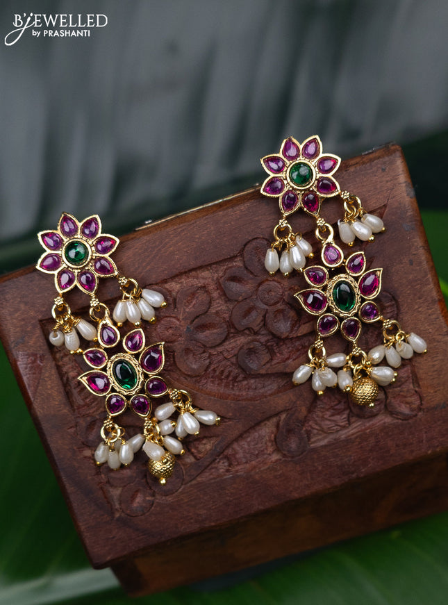 Antique earring with kemp stones and pearl hangings