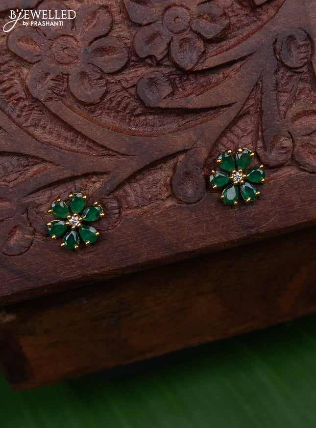 Antique earring floral design with emerald stones
