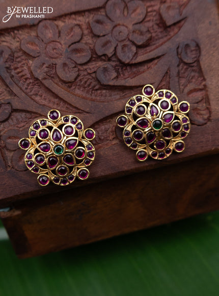 Antique screw type Earring with kemp stones