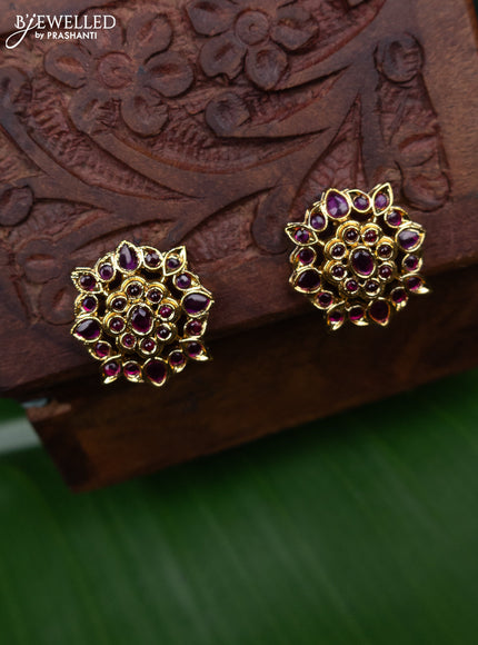 Antique earring with pink kemp stones