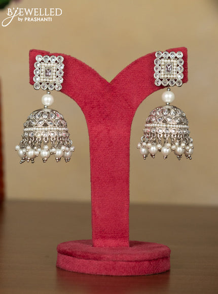 Kundan necklace with pearl hangings