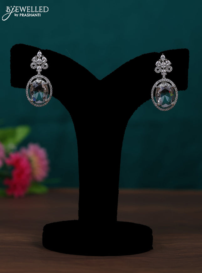 Zircon earring with cz stones