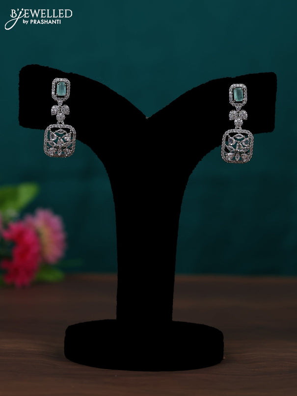 Zircon earring with mint green and cz stones