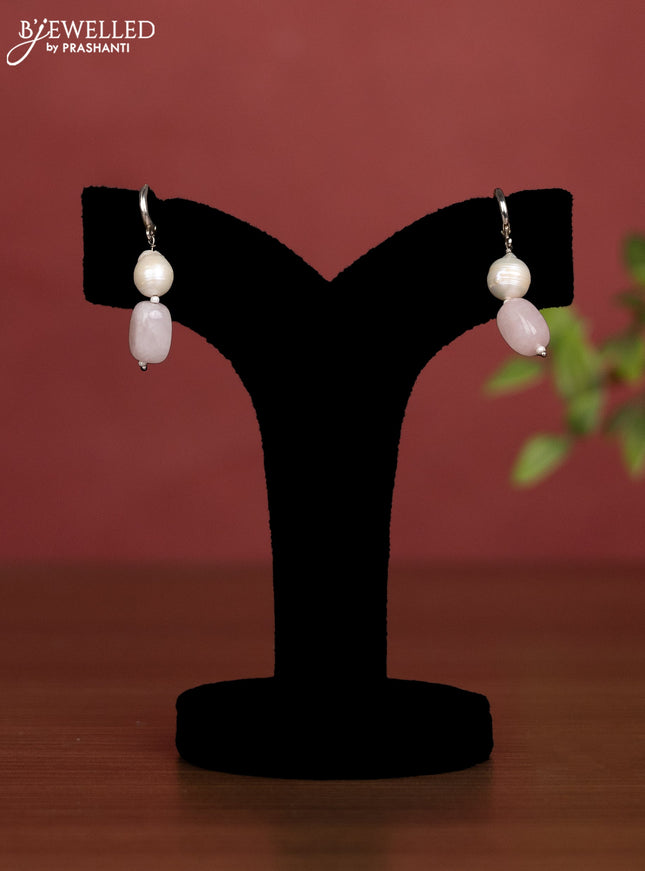 Pearl double layer necklace with baby pink beads