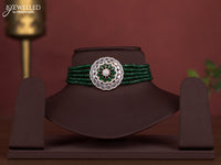 Beaded green choker with cz and emerald stones pendant without earring