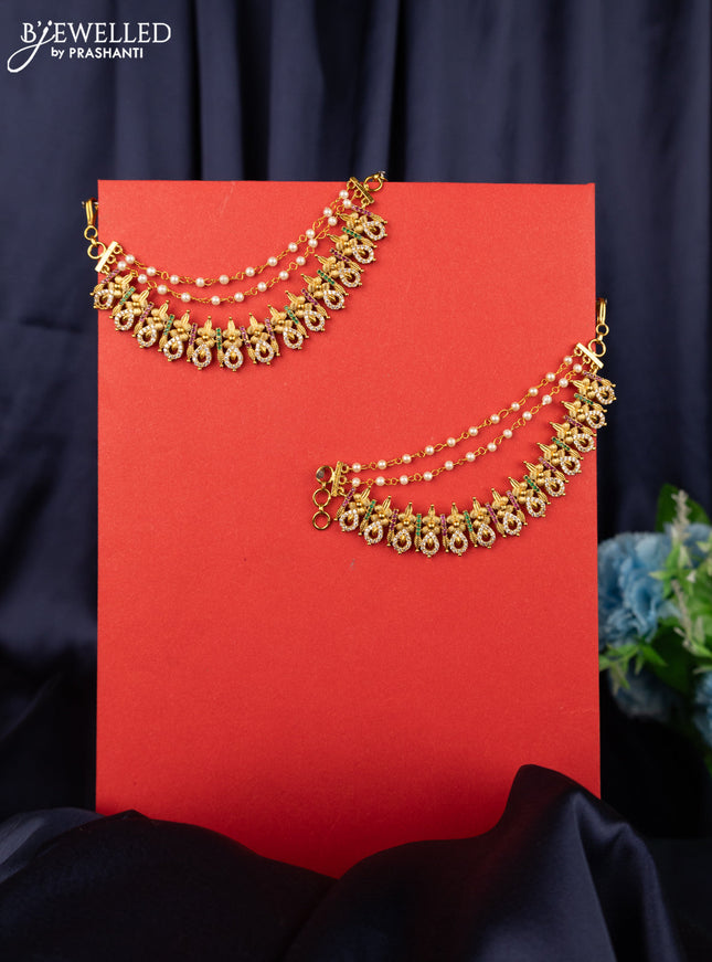 Antique triple layer maatal with kemp and cz stones