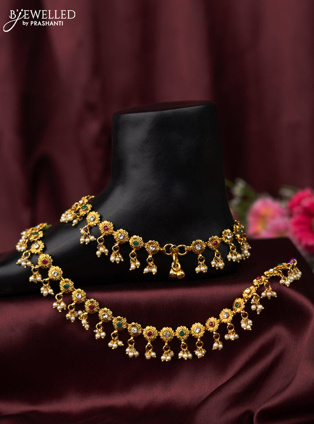 Antique anklet floral design with kemp and pearl hangings