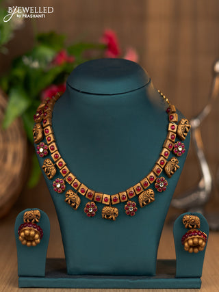 Terracotta elephant design with pink kemp kundan stone necklace