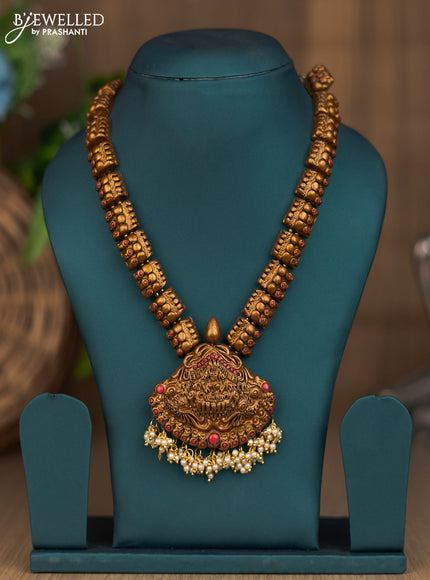 Terracotta necklace with lakshmi pendant and pearl hangings without earring
