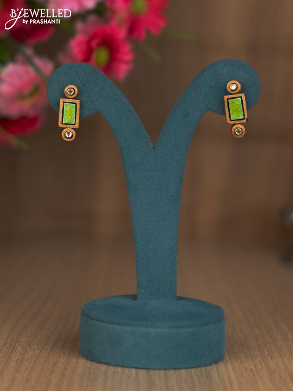 Teracotta necklace manga pattern with kundan stones