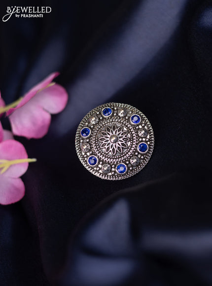 Oxidised ring with sapphire stones