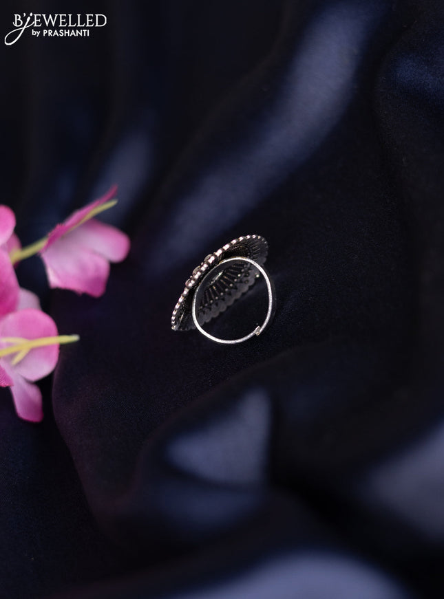 Oxidised ring with floral design